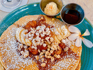 HAWAIIAN TARO PANCACKES WITH NUTS