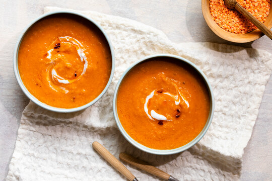 Red lentil dal soup