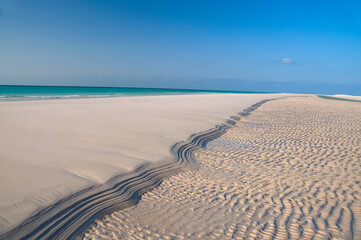 Fototapeta na wymiar perfect deserted beach