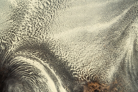 Abstract Formation of Pollen On Water