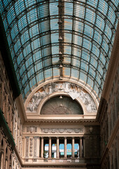 Campania,  Napoli, Campania,  Napoli, Galleria Umberto, Le muse napolitane, tetto con vetrata, separate da coppie di lesene dal capitello