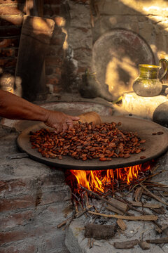 UGC Toasting chocolate beans