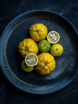 plate of Yuzu fruit