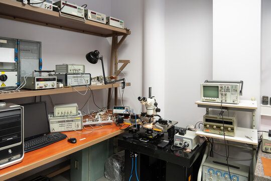 Workspace At Lab Of Electronic Processes