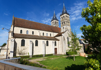 Fototapeta na wymiar Collegiate Church of Notre-Dame and River Seine in Melun. Melun is a commune in the Seine-et-Marne department in Ile-de-France region, France.