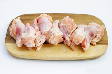 Fresh raw chicken wings (wingstick)