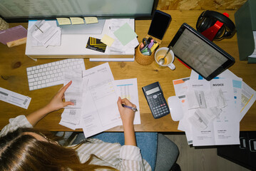 Checking invoices and receipts