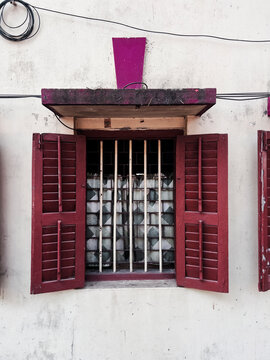 Window of house on Kolkata street