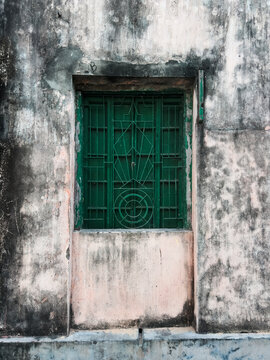 Green window
