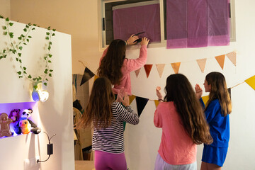 decorating room for a overnight tween party 