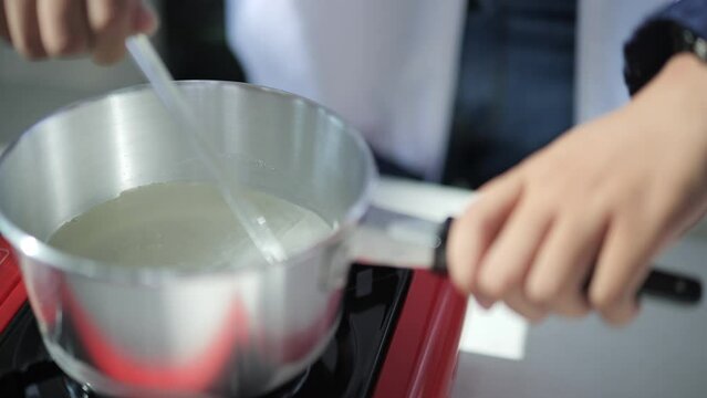 Pack the cosmetics in a clear plastic jar.
