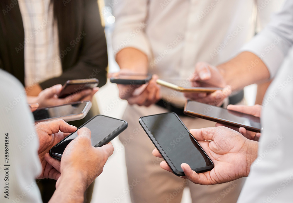 Aufkleber business people, group and hands with phone in circle for communication, data sharing or download. t
