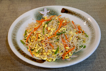 Bean Sprout Salad