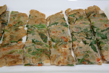 Pan-fried Battered Perilla Leaves