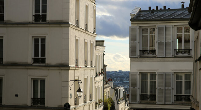Paris - Montmartre - La Tour Montparnasse