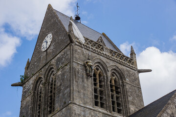 Parachutiste à Sainte-Mère-Eglise