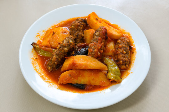 Eksili Kofte. Very nice izmir patties, potatoes, tomatoes and Turkish spices. Misket Izmir Kofte. Sulu Kofte. Fellah, ekmek arasi izgara kofte. Manisa, Akcaabat, Akhisar kofte. Delicious meat grilled 