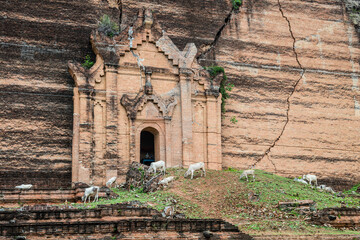 views of famous pahtodawgyi unfinished monument in maldaya, myanmar - 790069886