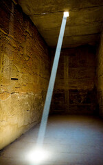 Light in the inner chamber of Amun