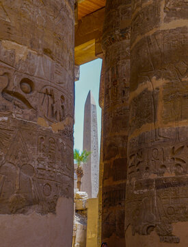 fascinating view of Obelisk through the Hall of colomn in the Tempel of Pharao Amun - Al-Karnak