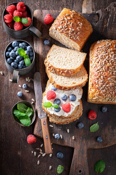 Sweet and healthy whole grain bread as an energetic breakfast.