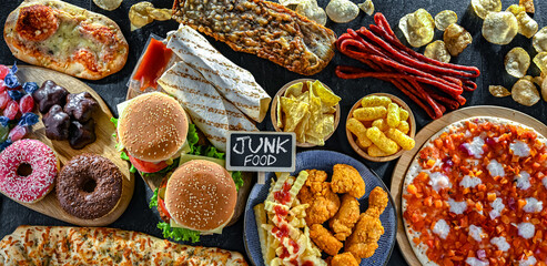 Foods enhancing the risk of cancer. Junk food - 790148223