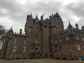 Fototapeta premium castle in natural world 