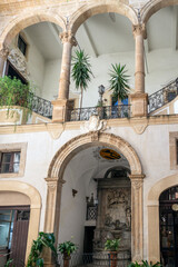 Fototapeta na wymiar Old Courtyard in Palermos, Sicity