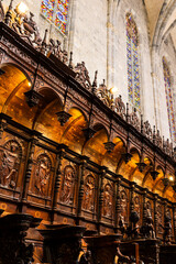 Stalles de la Cathédrale Sainte-Marie de Saint-Bertrand-de-Comminges, constituées de panneaux de bois sculptés datant de la Renaissance