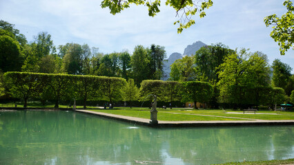 See im Schlossgarten vom Schloss Hellbrunn