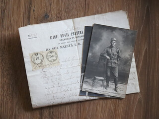 LETTERS AND ANCIENT PHOTOGRAPH OF A MAN IN MILITARY UNIFORM