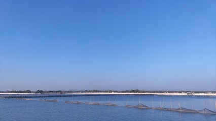 Malabon dike on a hot April summer morning