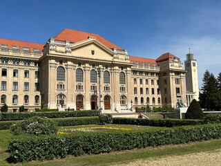 Fototapeta na wymiar Building of the university Debrecen city Hungary