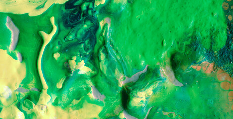 Fototapeta premium A Mesmerizing Dive into the World of Liquid Art 
