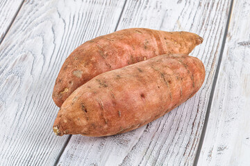 Sweet raw batat for cooking