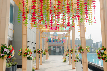 decoration of a wedding ceremony with original details 