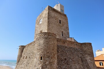 Fototapeta na wymiar Termoli - Castello Svevo da Via dei Bastioni