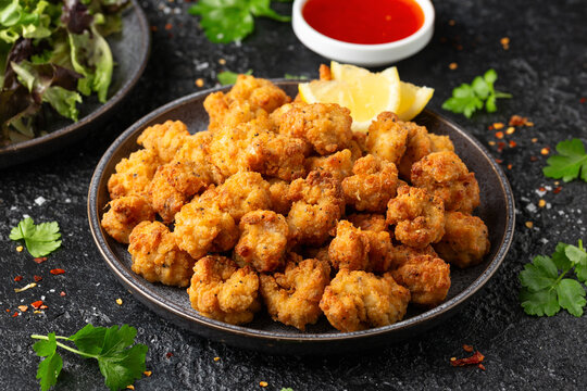 Crispy Salt and Pepper Squid with sauce