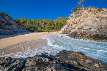 Playas y Paisajes de Puerto Ángel, Pochutla, Oaxaca, Mexico