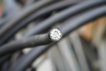 Aluminum electrical power cable,Supply of electricity to device