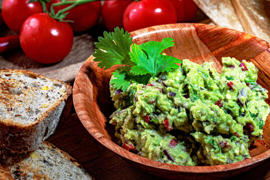 guacamole, avocado, jedzenie, posiłek, jarzyna, bochenki, sałata, kanapka, lunch, wegetarianin, zdrowa, przekąska, zieleń, świeży, pomidor, przepyszny, jajko, papryka, chili, cebula, kolendra