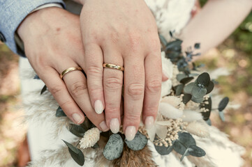 Hand in Hand Detailfotos Hochzeit