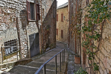 Corciano, vicoli, strade, case del vecchio borgo - Perugia, Umbria	