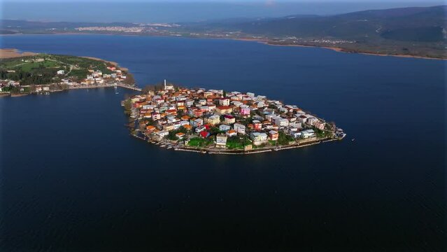 Island Village Charm: G&ouml;lyazı on Uluabat Lake Aerial View, Bursa