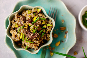 Turkish pilaf with chicken liver and pistachios - 791615288