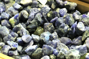 tanzanite mineral texture
