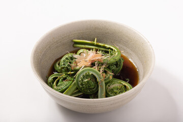 ［山形県産］こごみ　おひたし