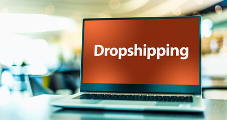 Laptop computer displaying the sign of Drop shipping - 791816842