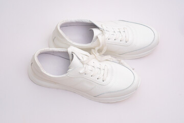  Sports shoes: white sneakers for men and women