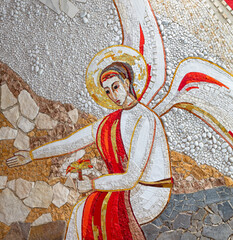 Fototapeta premium MILAN, ITALY - MARCH 8, 2024: The detail of mosaic of angel in the church Chiesa dei Santi Giacomo e Giovanni by Ivan Rupnik (2002).